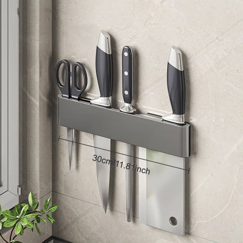 Wall-Mounted Knife Storage Rack – Space-Saving Kitchen Organizer