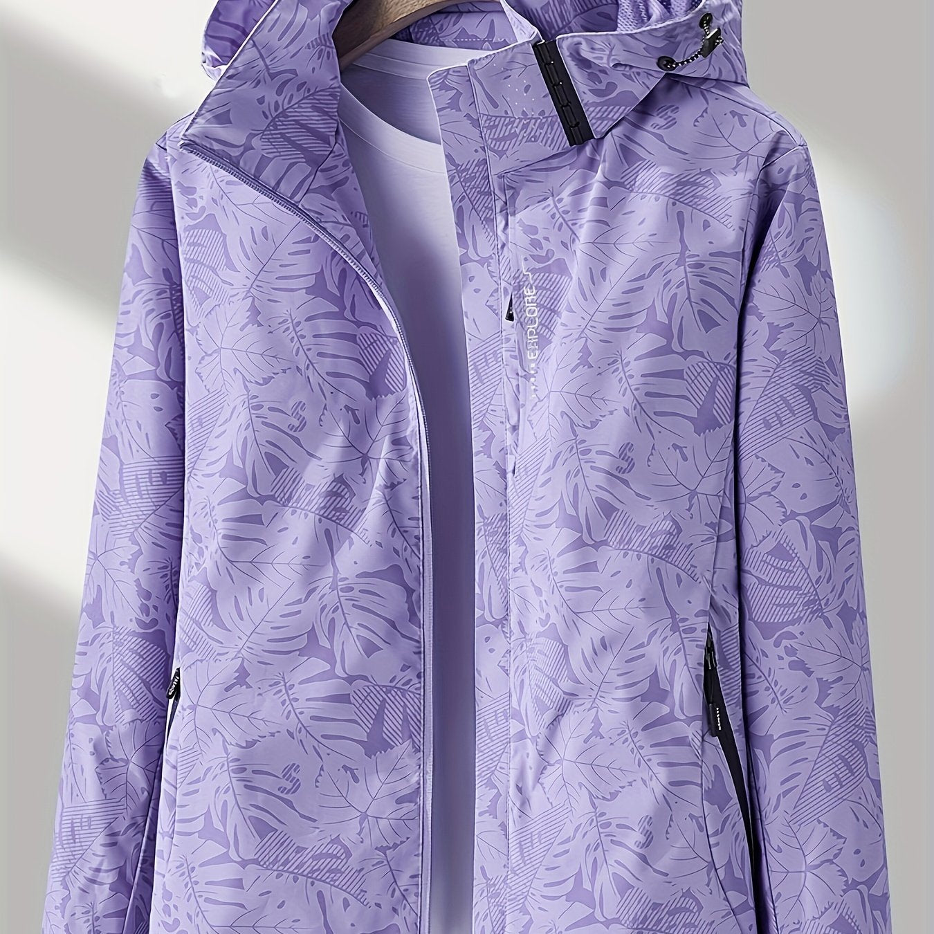 Women’s Windproof Outdoor Jacket – Stylish, Waterproof & Adventure-Ready